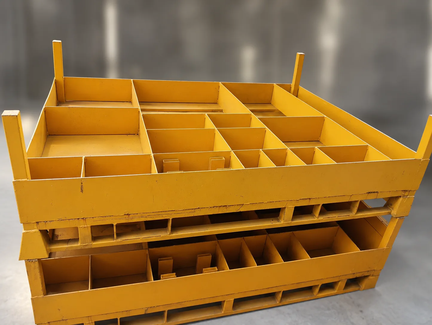 Reconditioned Industrial Storage Pallet